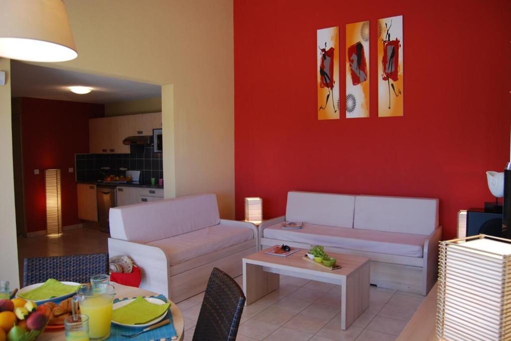 Lagrange Grand Bleu Vacances - Residence Le Mas De トレイユ 部屋 写真